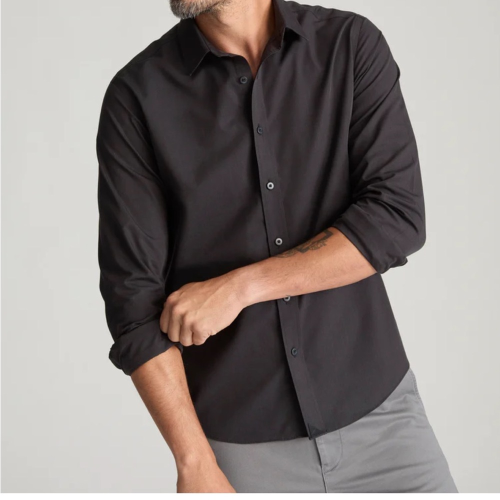 UNTUCKit Men's Slim Fit Black Stone Button-Up Shirt Long Sleeve Size Large